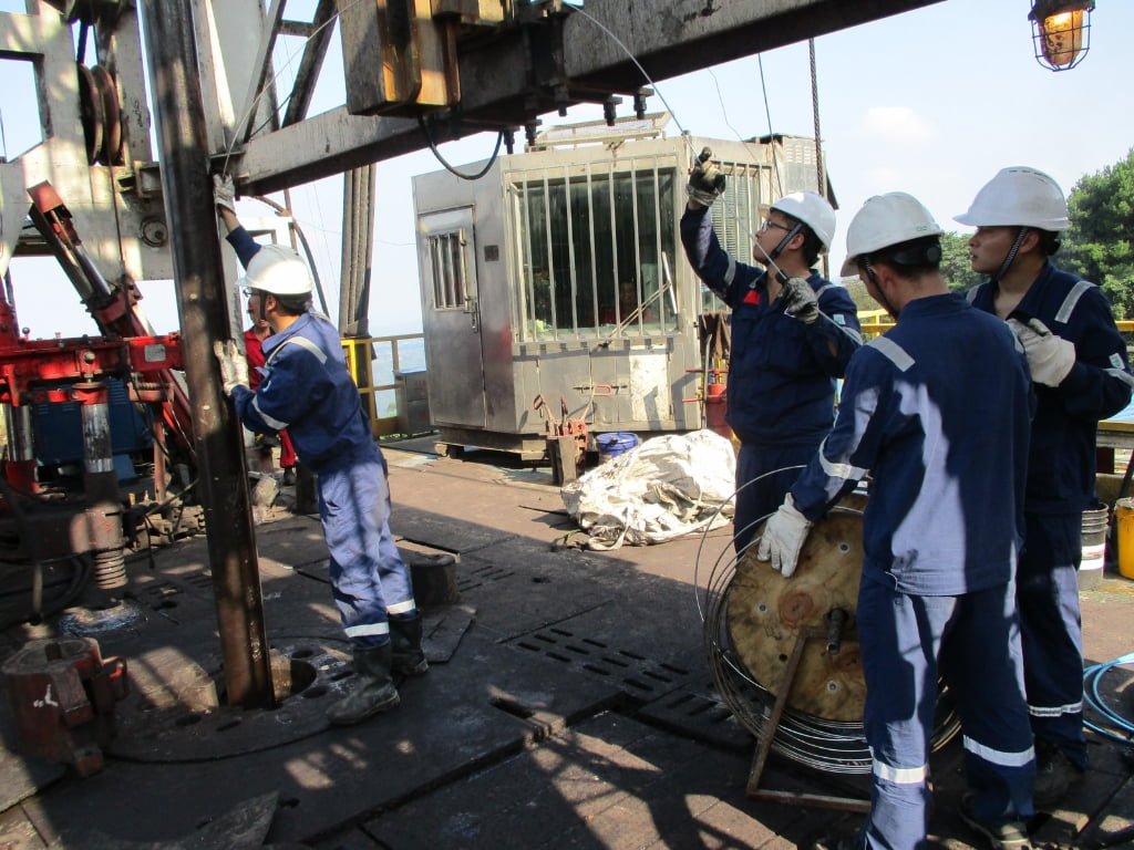 Hydraulic Control Line